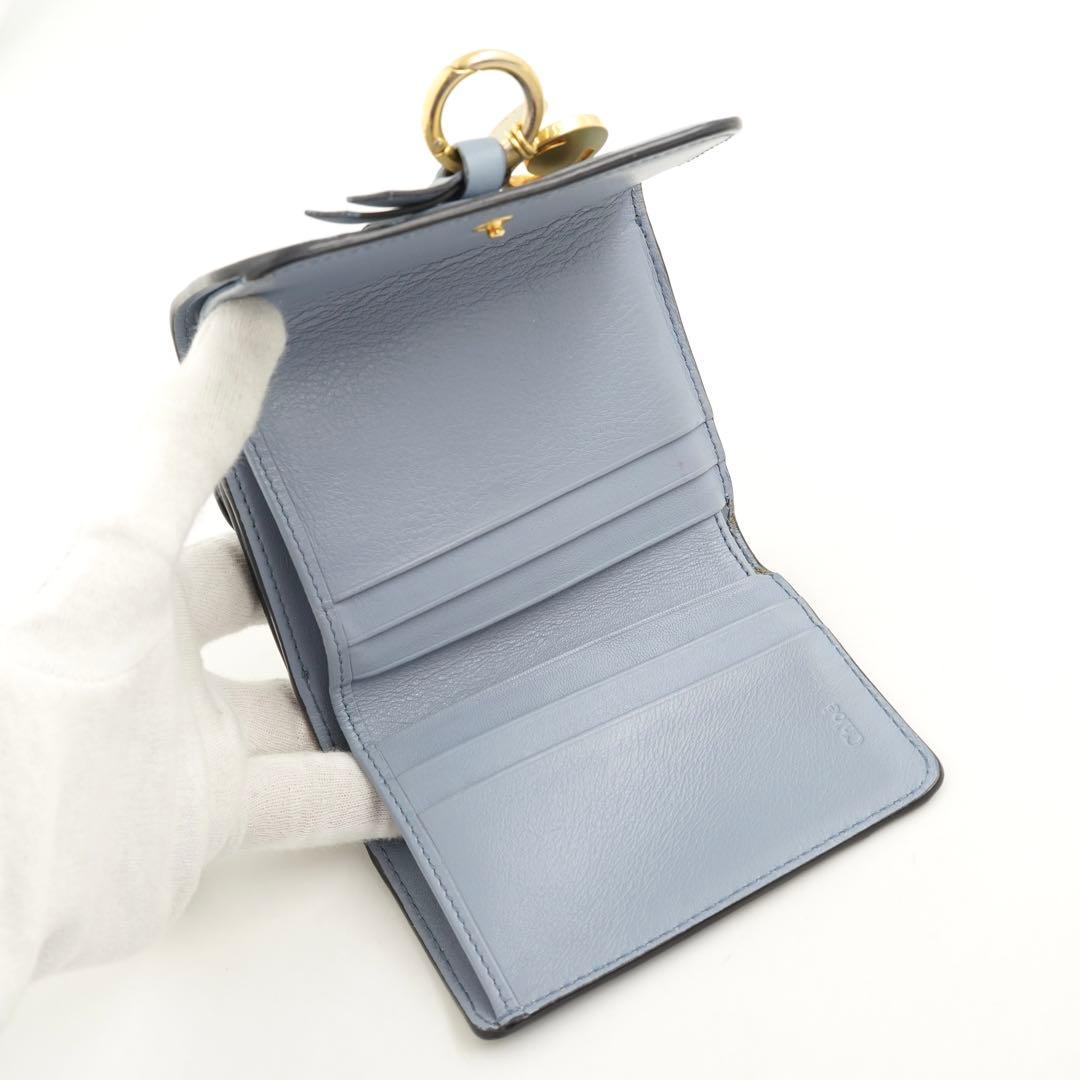 ✨極上美品✨　Chloe クロエ　三つ折り　アルファベット　Cチャーム