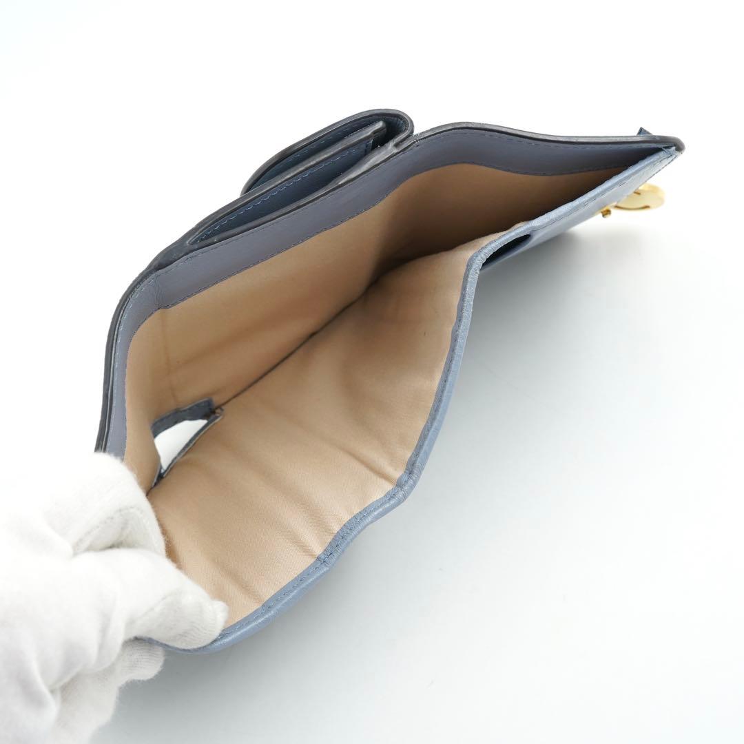 ✨極上美品✨　Chloe クロエ　三つ折り　アルファベット　Cチャーム