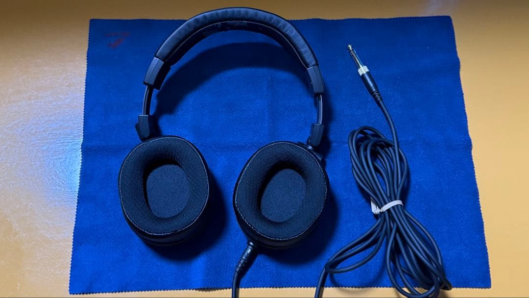 ヘッドホン audio-technica ATH-M50x