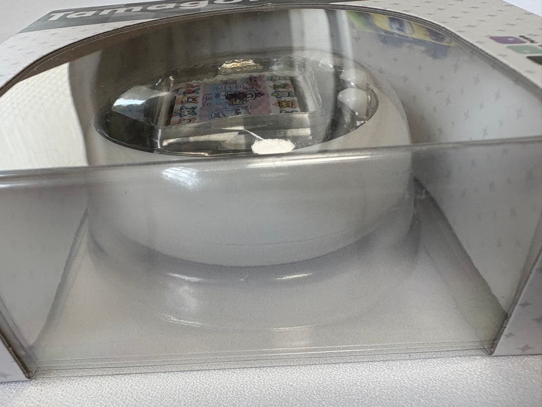 未開封　たまごっち　Tamagotchi id ホワイト BANDAI