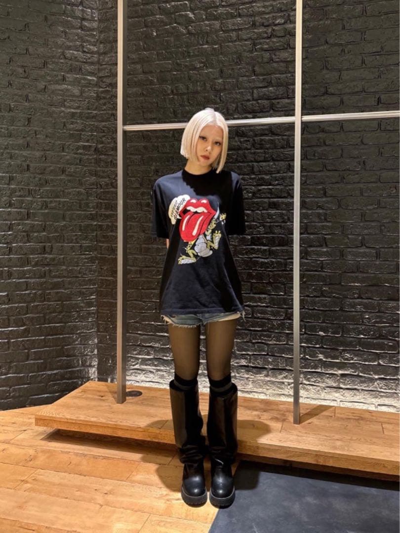 ヒス×ローリングストーンズ半袖Tシャツ【TOUNGE DINOSAUR】黒L