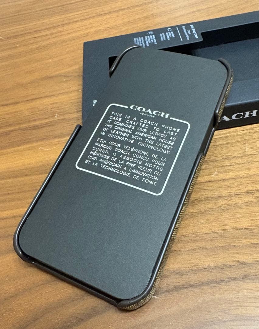 ☆限定商品☆ COACH iPhone15 ケース・シグネチャー キャンバス