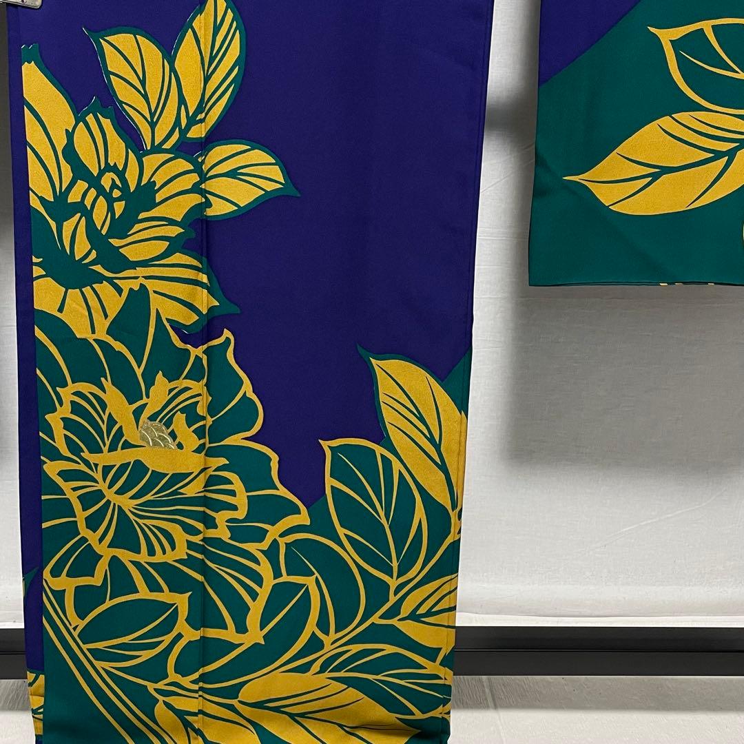 D768 振袖　大牡丹　金彩　正絹　着物　袷　極美品