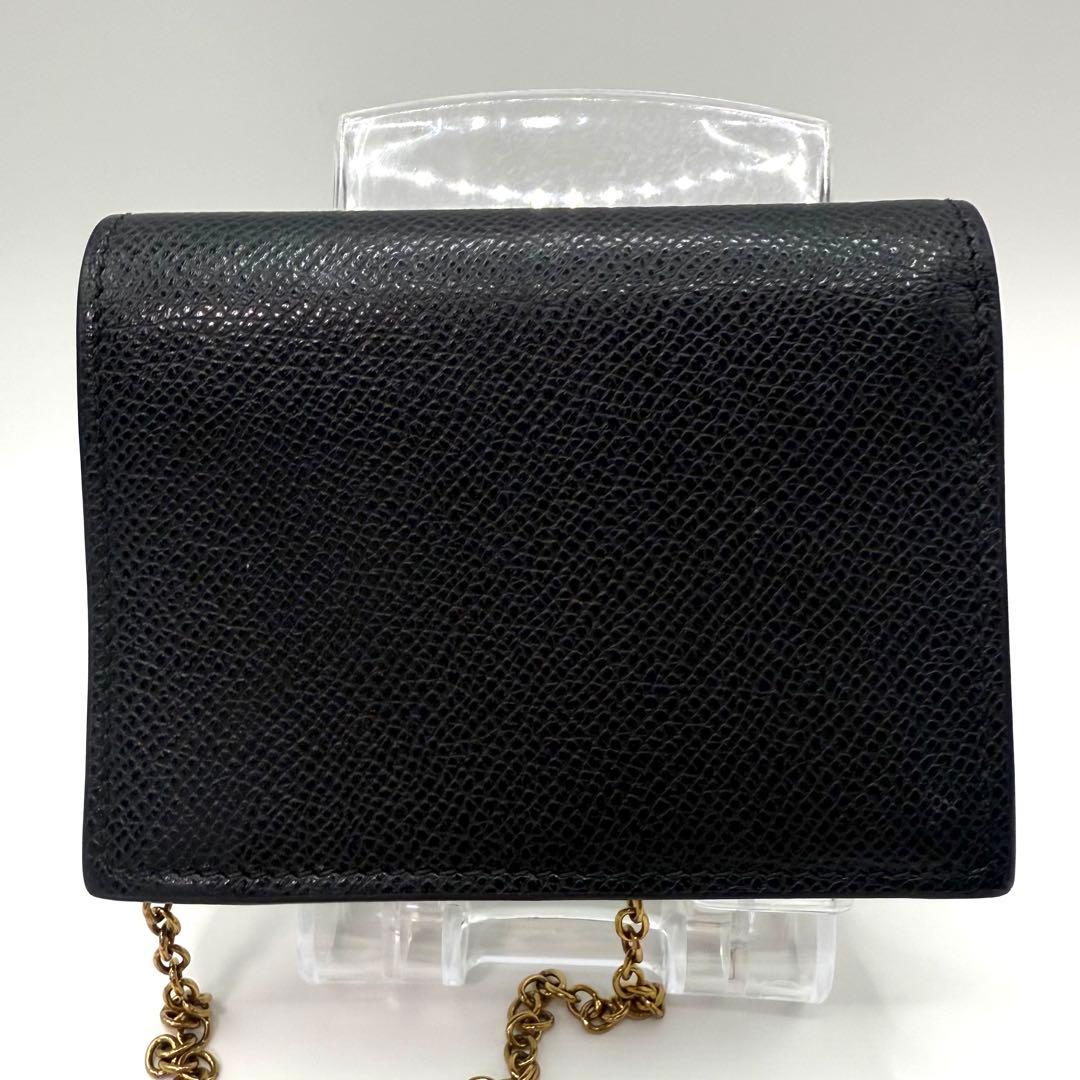 フェラガモ チェーンウォレット ガンチーニ ブラック