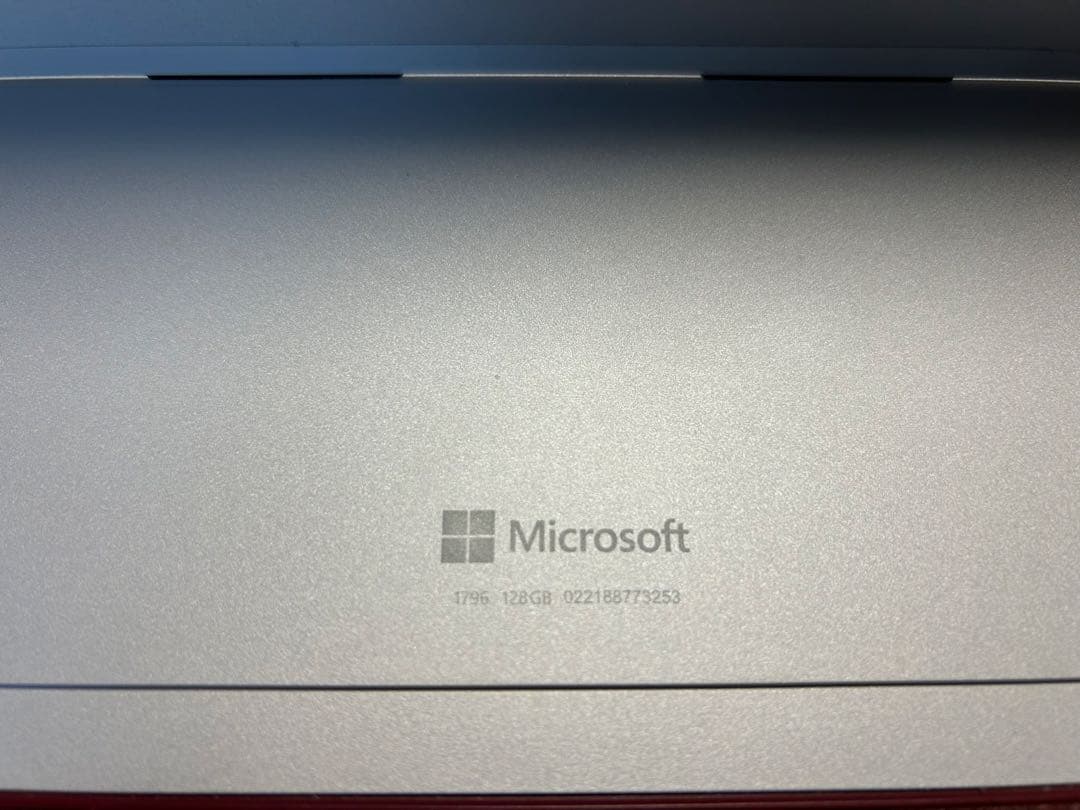 Surface Pro 5 タイプカバー・ペン付 Office 2019 認証済