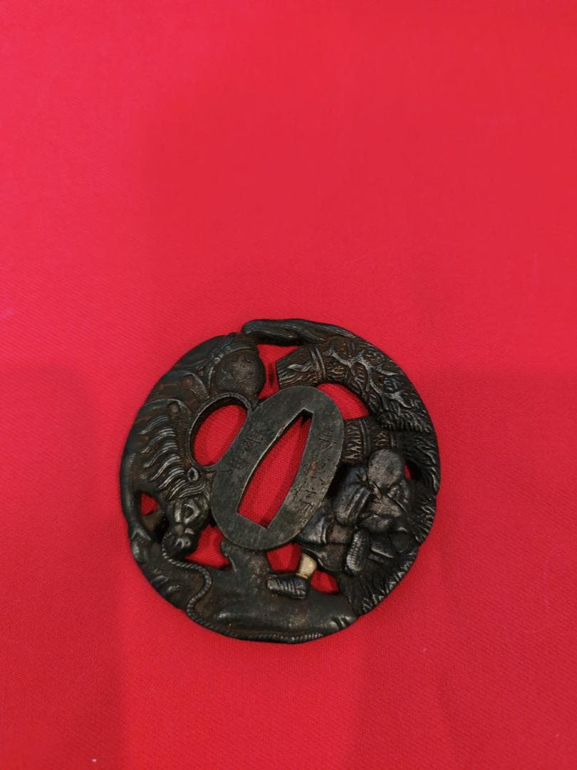 彦根住宗典 鉄地 馬に人物図鐔 在銘 拵 日本刀 刀装具 骨董 古美術 江戸時代