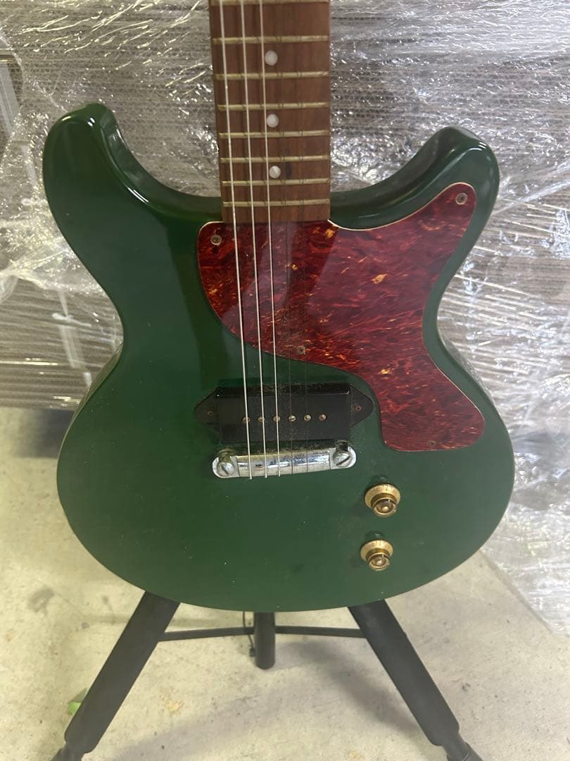 Maison グリーンエレキギター