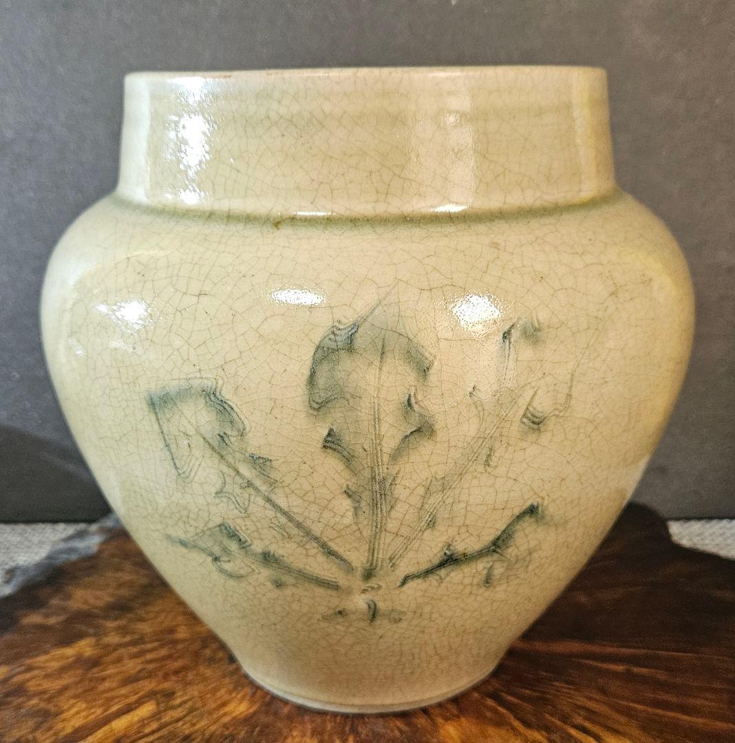 明治時代　御深井焼　蕪の葉の図　壺 花入れ　花生け　オブジェ　高さ19.1cm