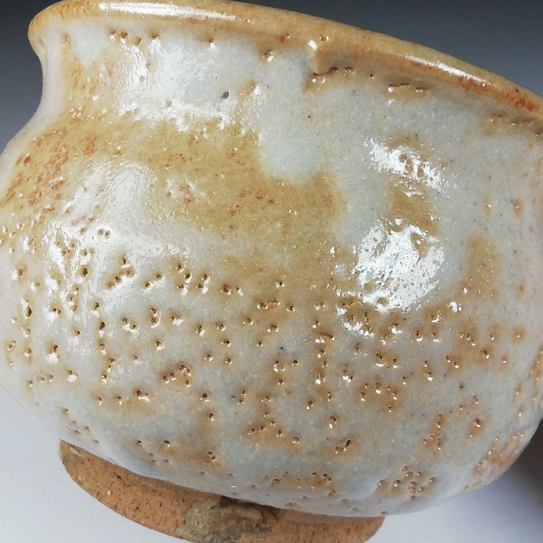 Ｔ６６９　建水　『志野建水』『佐々木萬穂 造』　共箱　茶道具