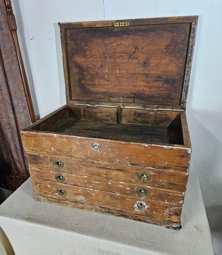 USアンティーク 無垢材の古い工具箱 木製 木箱 ツールボックス 道具箱 ケース