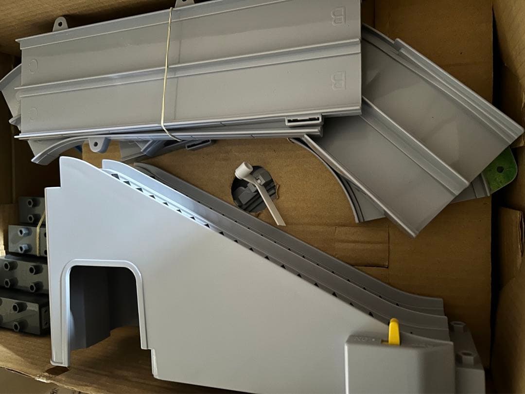 トミカ 高速道路にぎやかドライブ