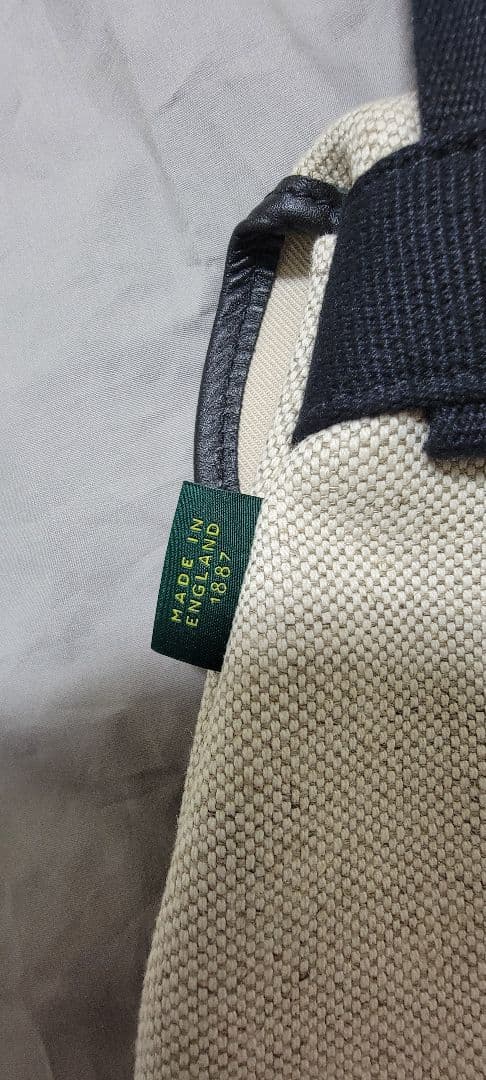 ななこAVON SPENCE BRYSON