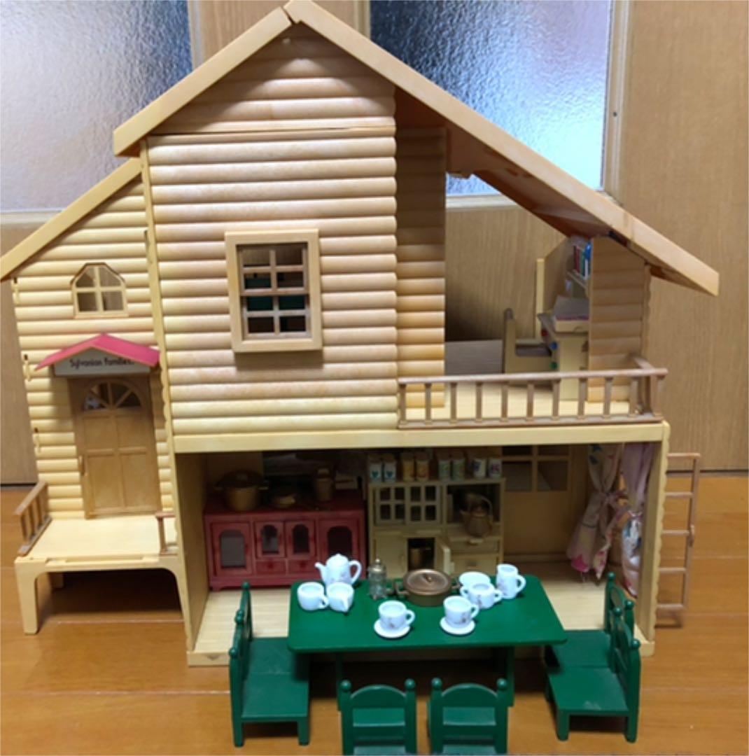 シルバニアファミリー　赤い屋根の大きなお家