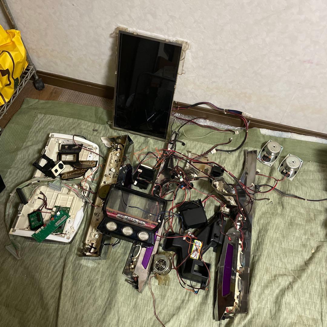 パチスロ　5号機 　バジリスク絆２　一部部品のみでも可です　バズーカー筐体