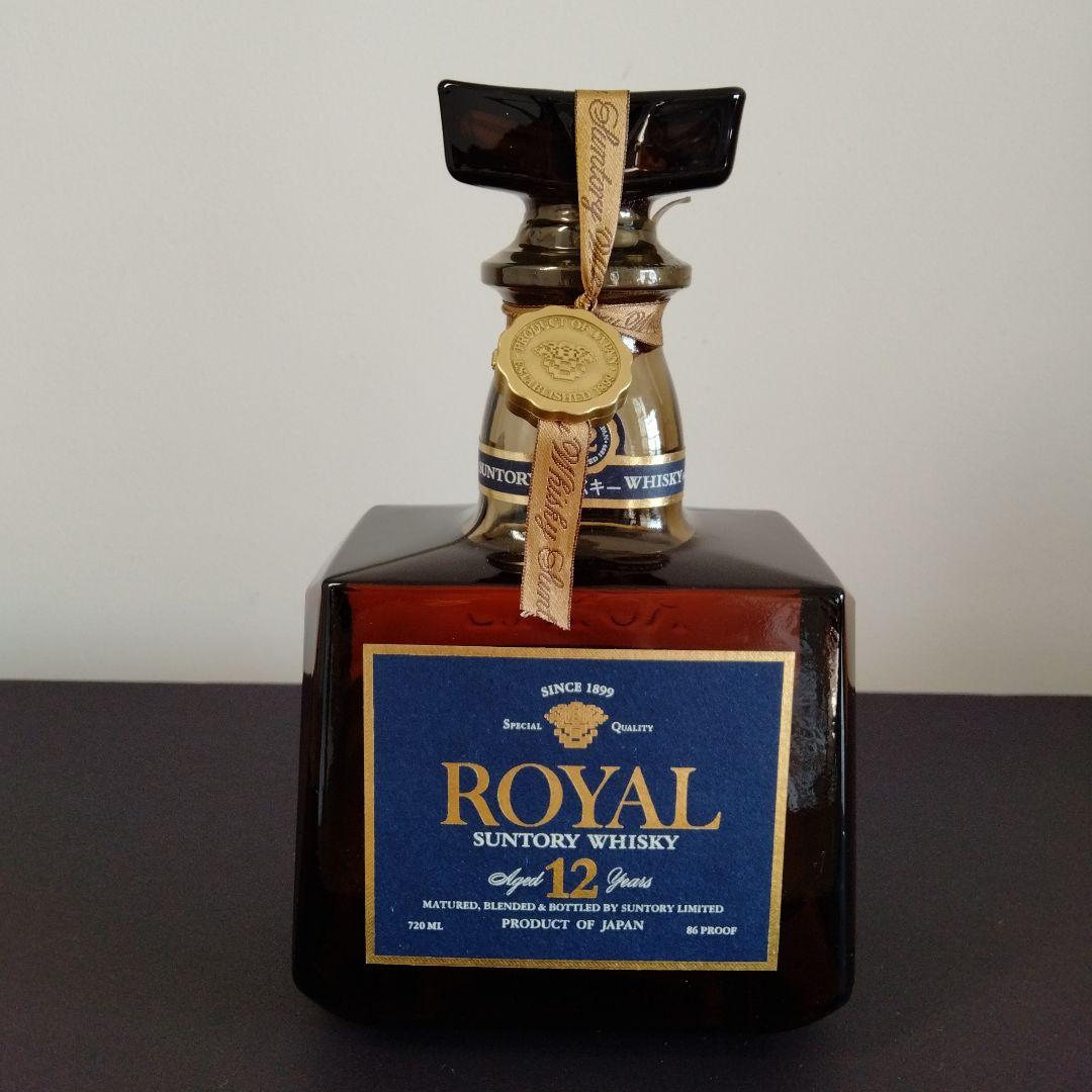 サントリーウイスキー　ローヤル　プレミアム12年　青ラベル