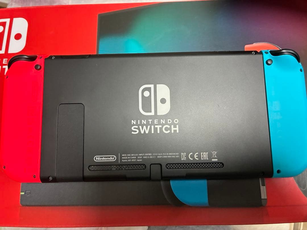本日夕方まで　Nintendo Switch 本体 + 付属品セット