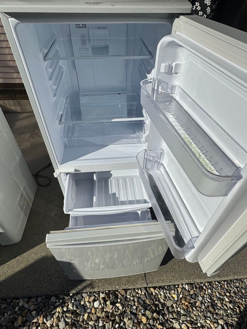 送料込シャープ 2ドア冷蔵庫 （137L） SJ-K14X-FG