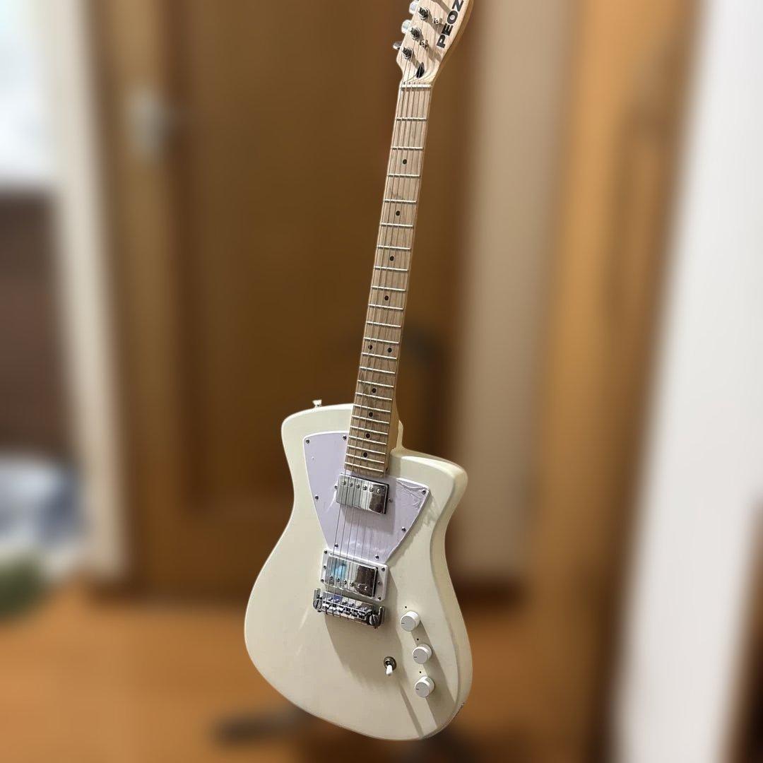 PEOZ ホワイト エレキギター