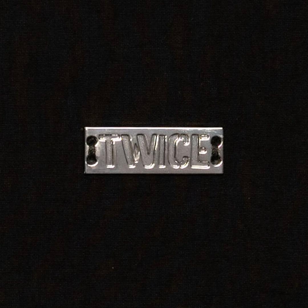 TWICE THIS IS FOR ENEMY アノラックパーカー Lサイズ