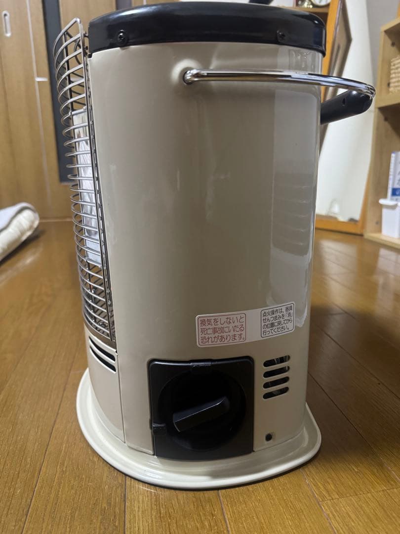 Iwatani カセットガスストーブ CB-STV-DKD2 ガスヒーター