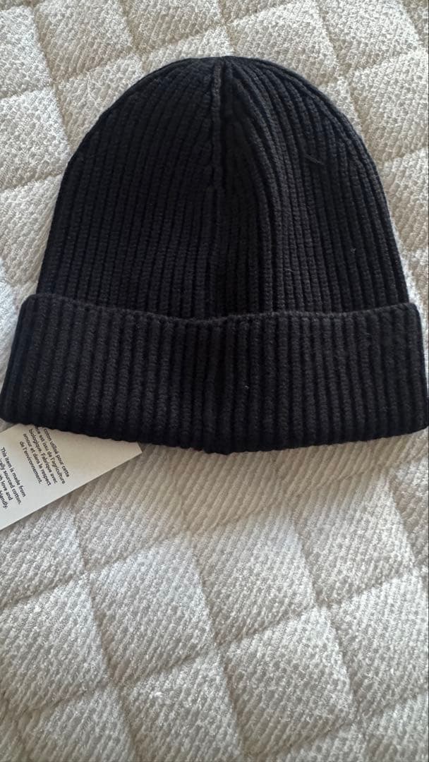 ニット帽　（アミパリス）