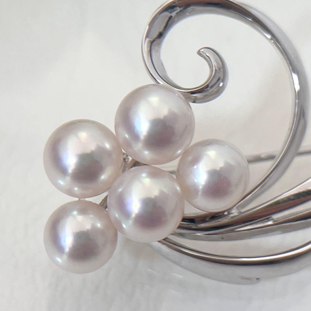 ☆美品☆ミキモト　5珠　シルバー　ブローチ　皇室御用達ブランド