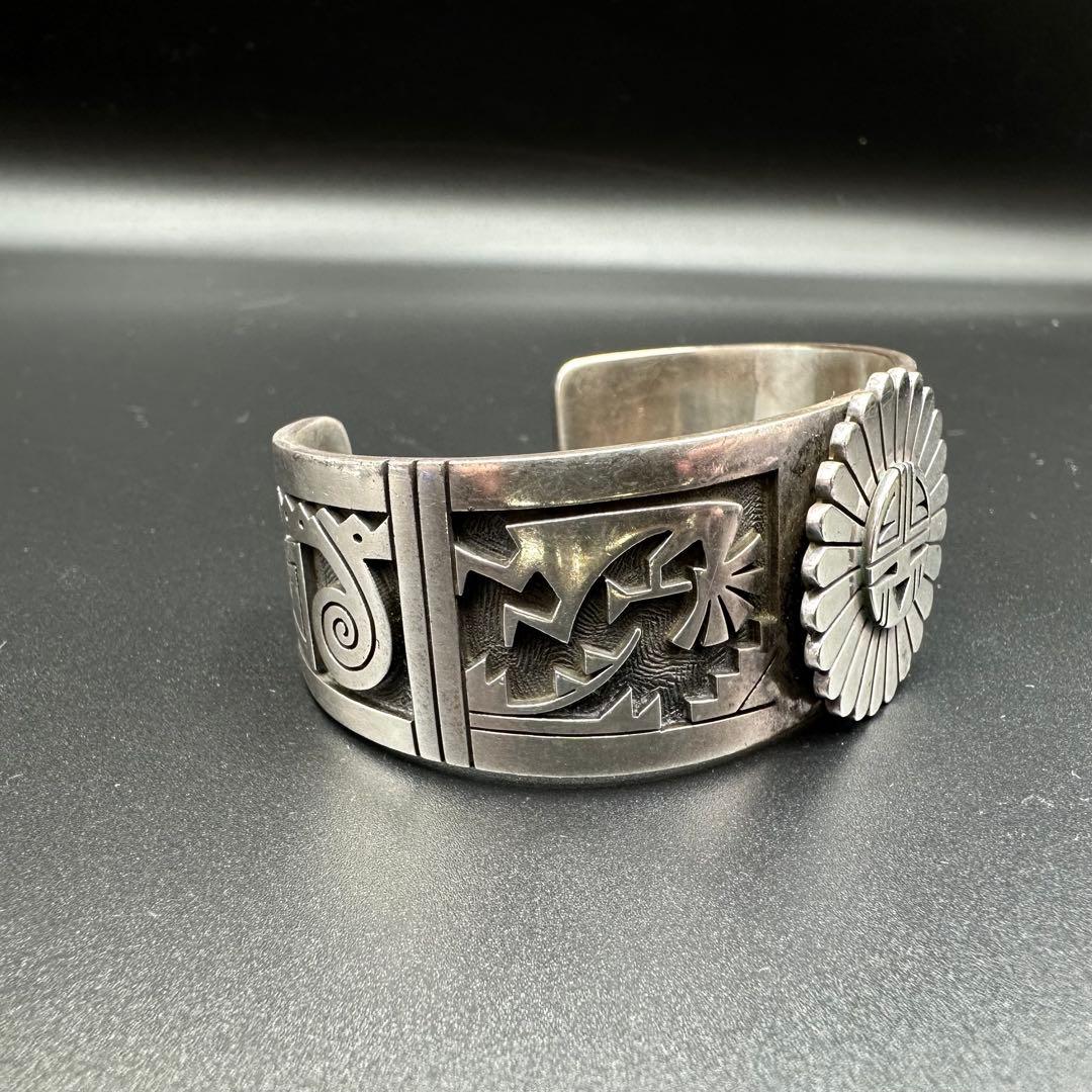 HOPI族　Gary & Elsie Yoyokie サンフェイス　バングル