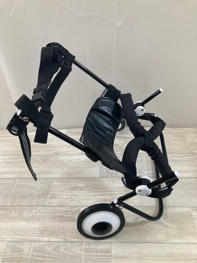 天使の車輪　犬の車椅子　後脚サポート　Ｍサイズ　足置き付き