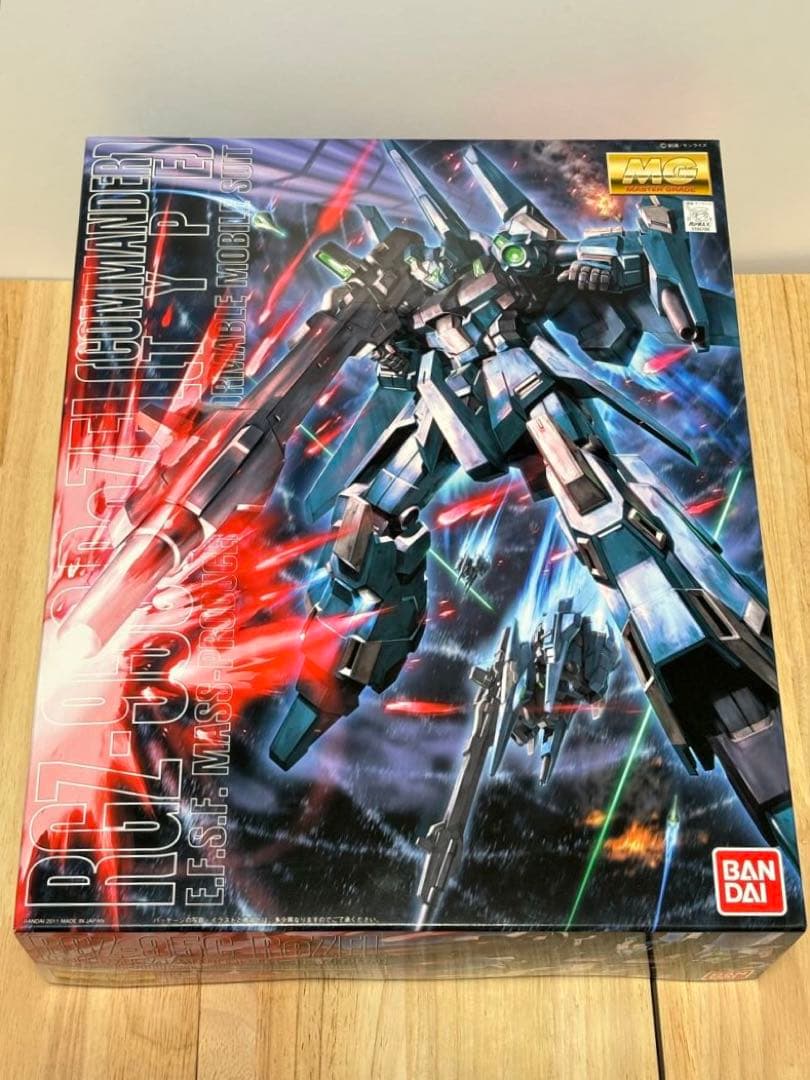 MG リゼル（隊長機）