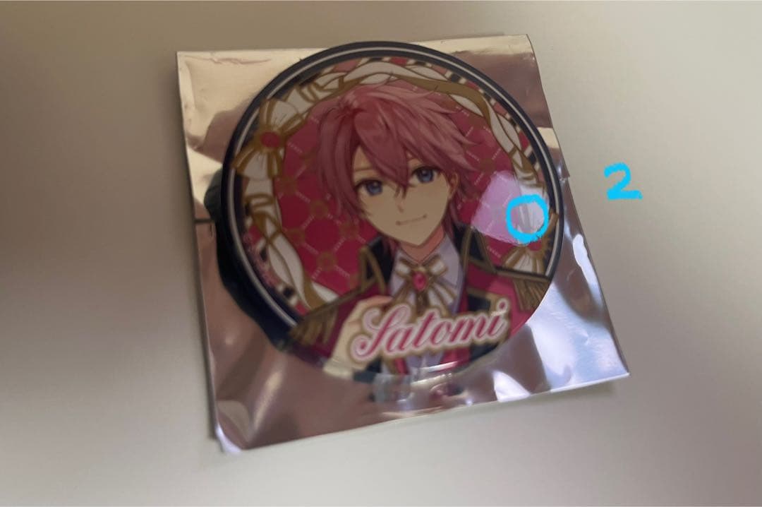 すとぷり　缶バッチ　さとみくん④