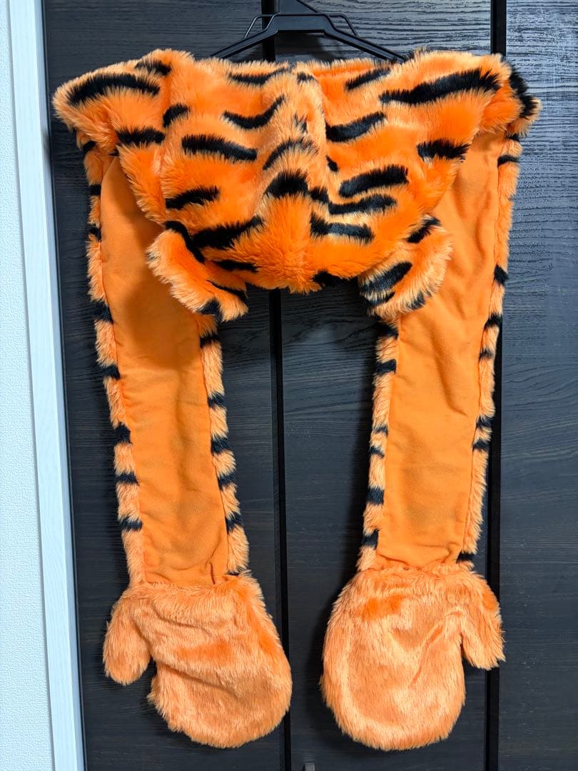 ティガー　マフラーキャップ　ファンキャップ　ディズニー　帽子