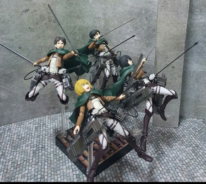 figma 進撃の巨人 リヴァイ　 予約特典台座1点付き！！