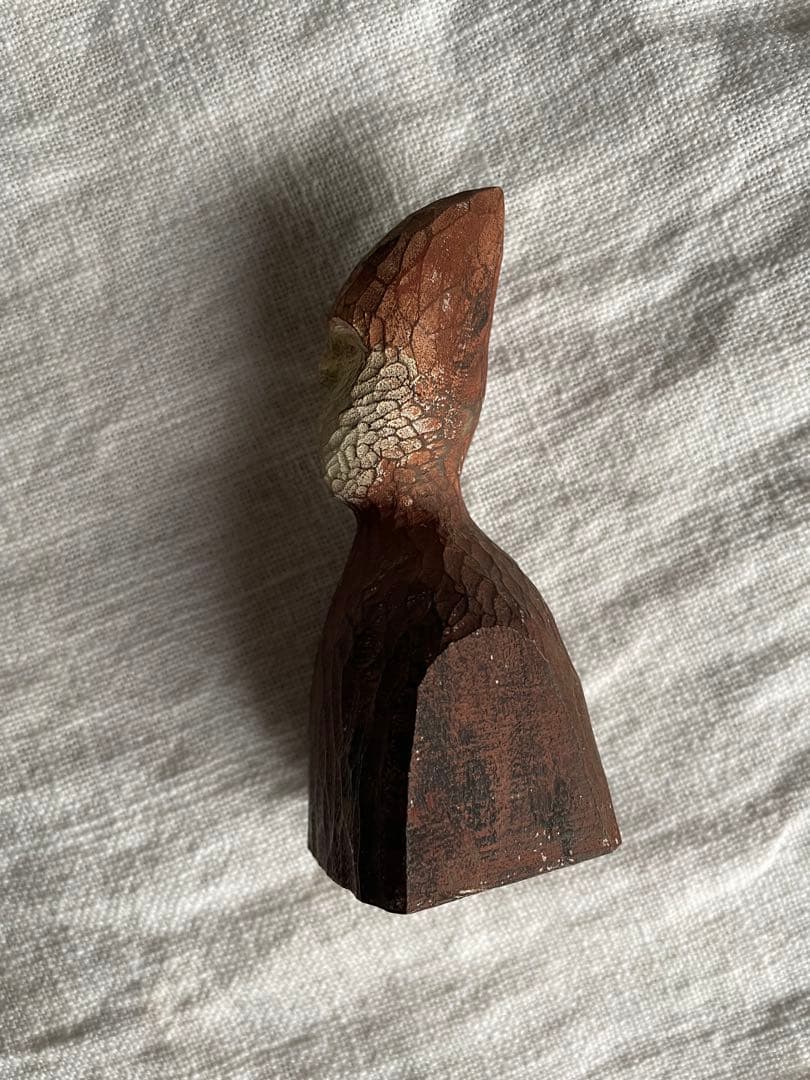 クロヌマタカトシ 木彫人物像