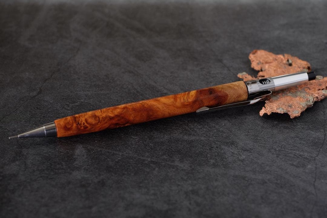 PG5木軸カスタム0222　高村杢工房 製図用シャープペンシル　花梨瘤紅白