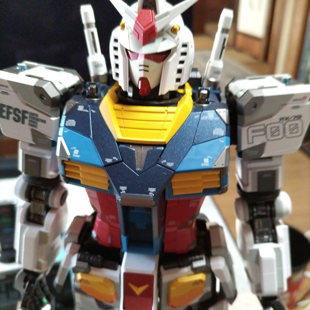 DX超合金RX-7800GUNDAM
