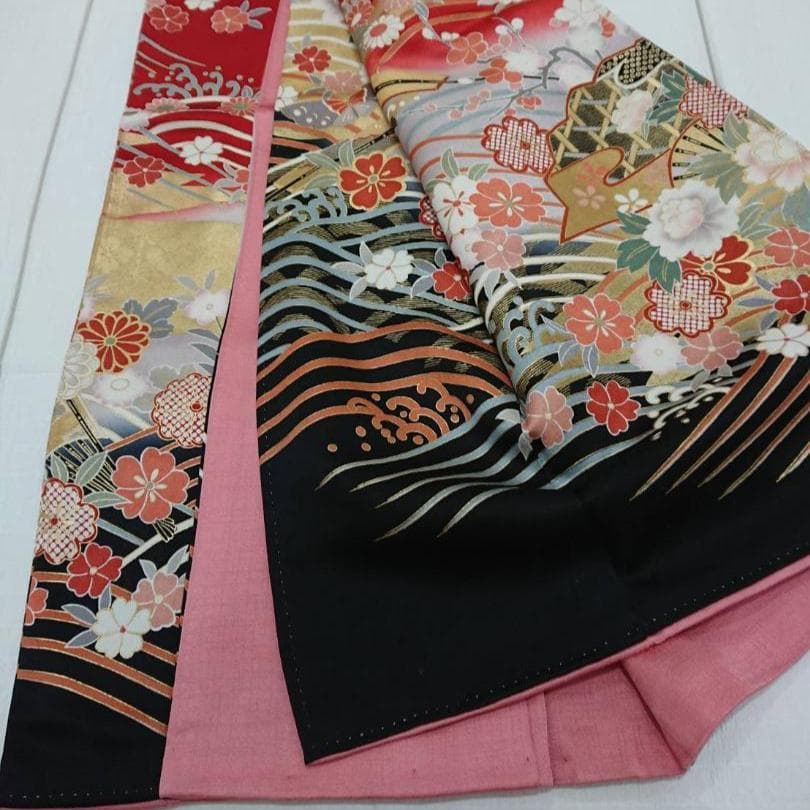 【中古品】振袖・エンジ下黒波【b232】/成人式/卒業式/結婚式/