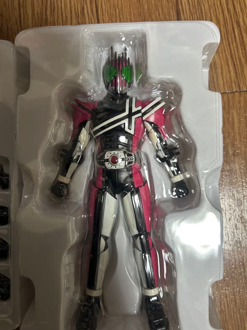 真骨頂製法 S.H. Figuarts仮面ライダーディケイド （初版版）