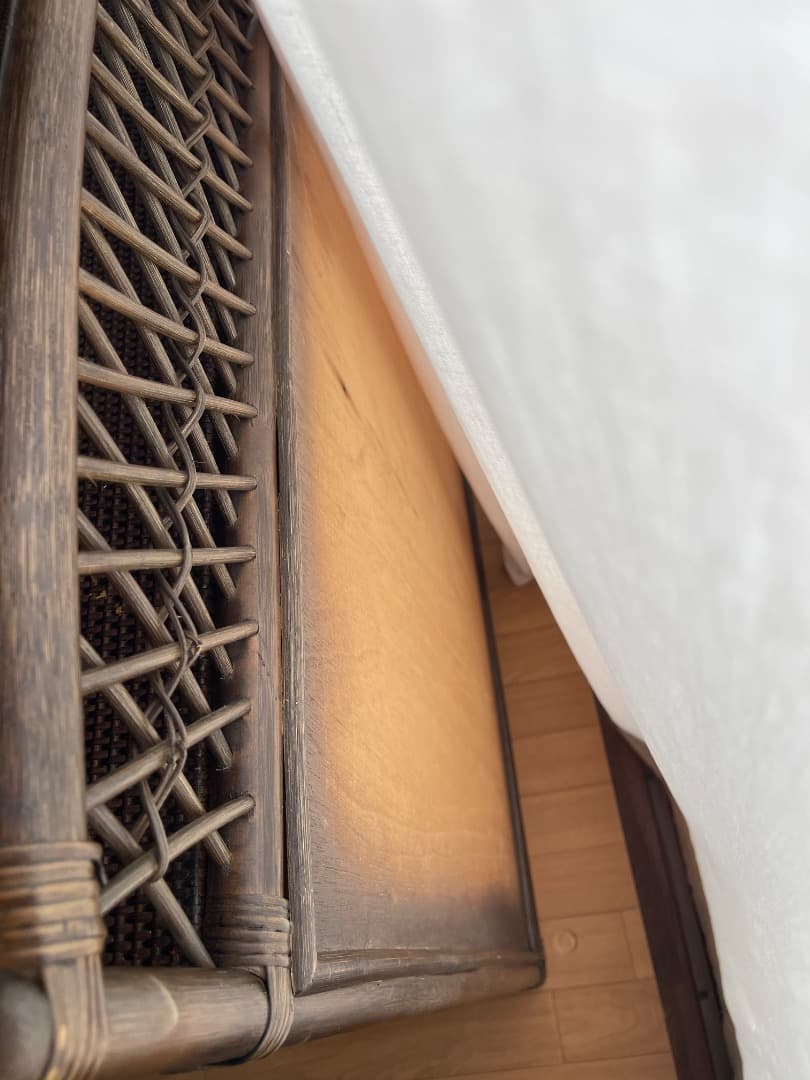 アンティークラタン風タンス