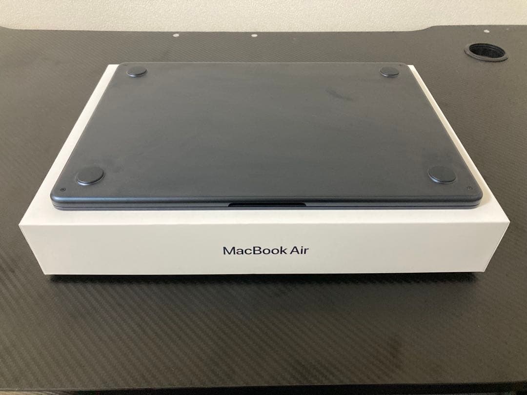 M2 MacBook Air 2022 13インチ ミッドナイト 256GB