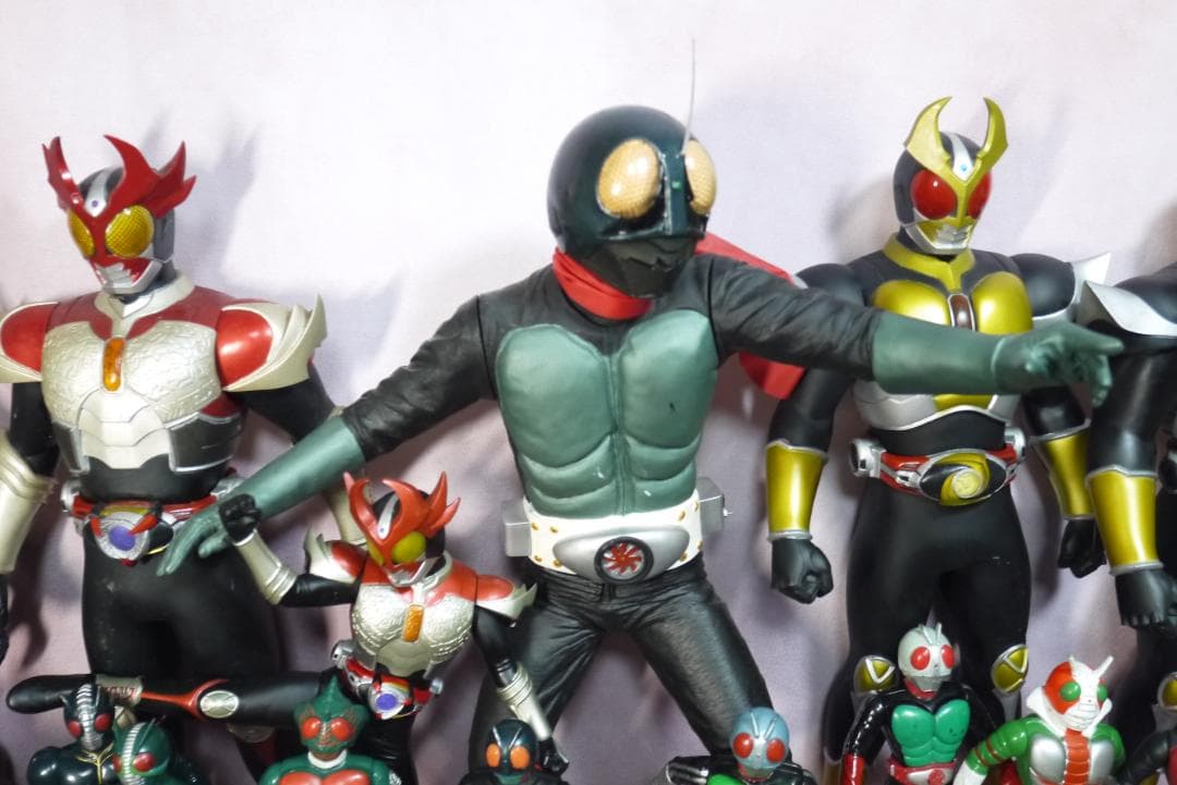 ライダーヒーローシリーズ　ビッグサイズソフビフィギュアなど　111体セット