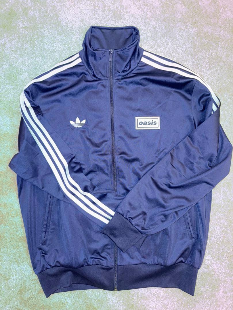 Oasis Live '25 Adidasトラックトップ ネイビーL