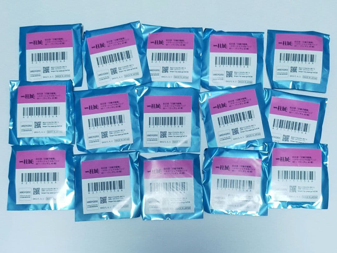 エモーショナル缶バッジ　甘露寺蜜璃　未開封　柱展　エモ缶