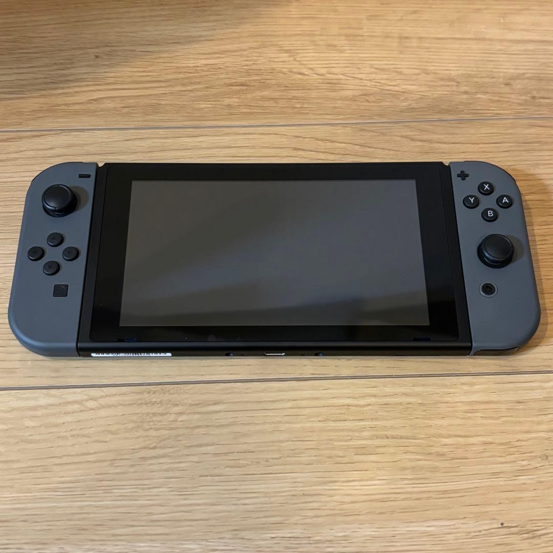 【美品】【付属品完備】Nintendo Switch 本体 グレー