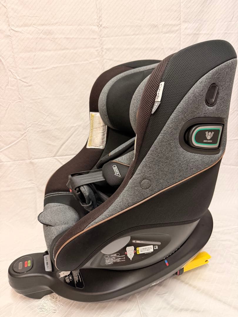 Aprica チャイルドシート クルリラ プロテクト ブラウン アップリカ