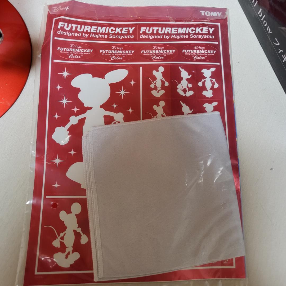 FUTURE MICKEY Color　 空山基氏