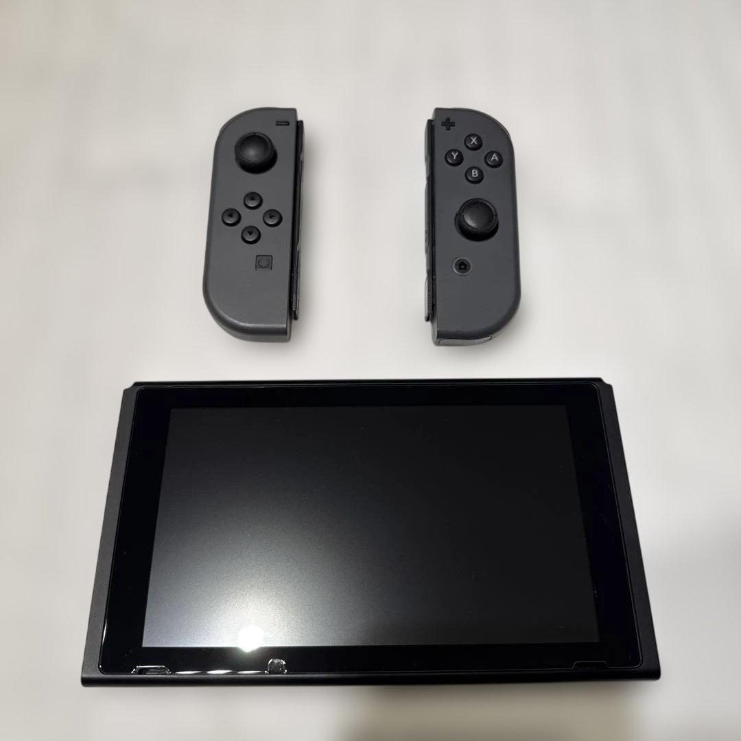 Nintendo Switch ブラック 本体（中古・美品）
