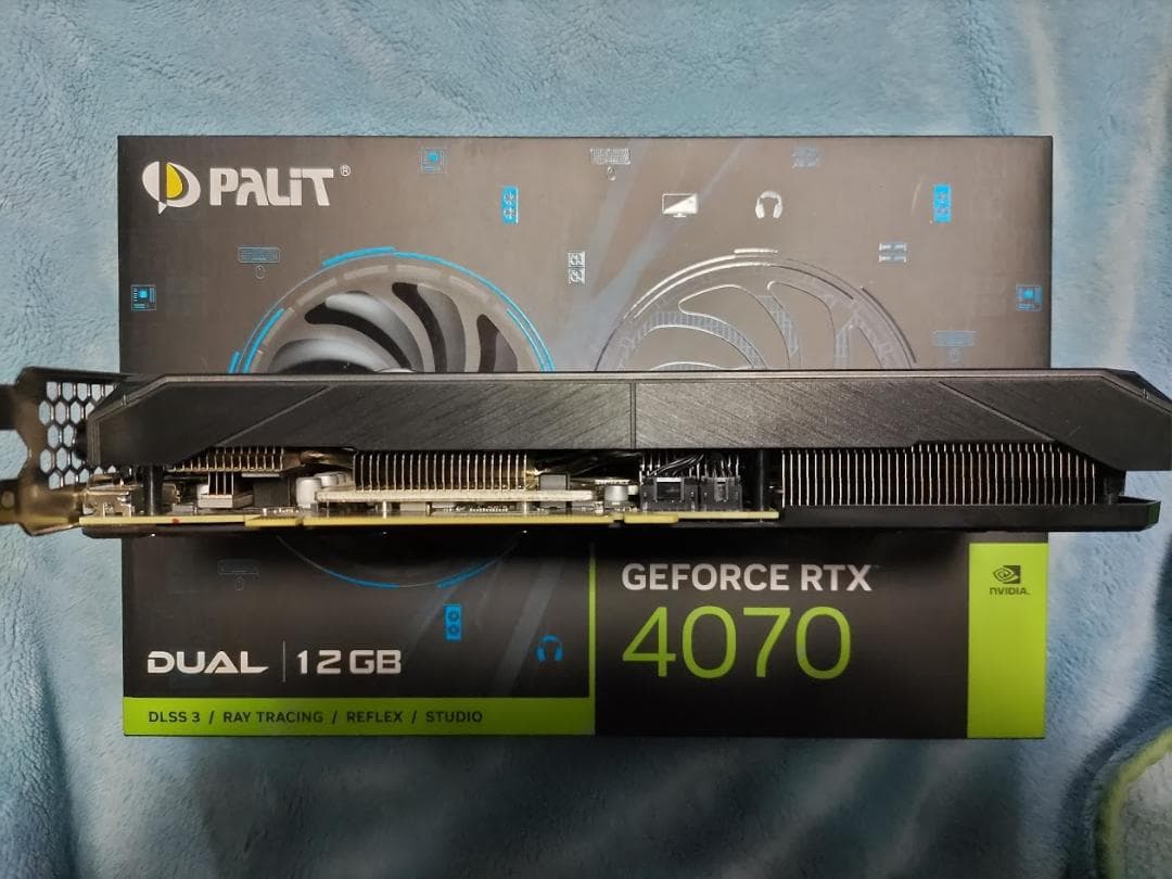 ま*や様 PALIT RTX 4070 12GB GDDR6X
