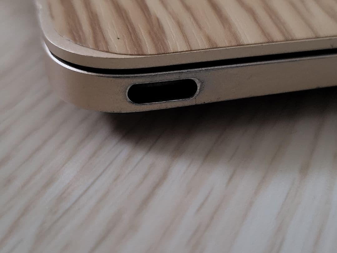 Apple MacBook 12インチ Retina 2015