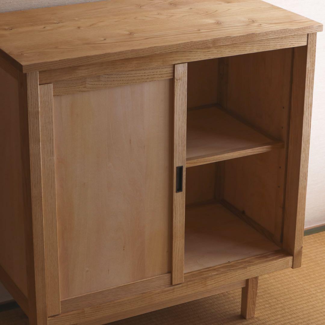 pey　栗の引き戸キャビネット