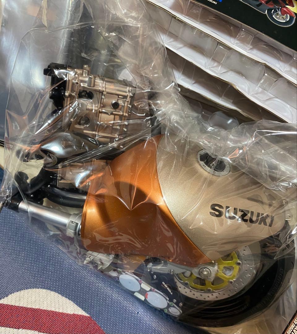 ディアゴスティーニ 隼　HAYABUSA GSX1300R まとめ売り ジャンク